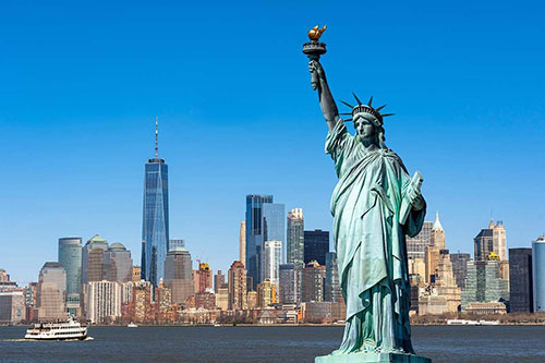 Photo of the Statue of Liberty in New York