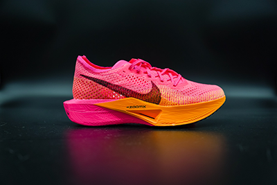 pink nike shoe