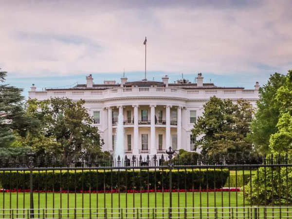 The White House and its front lawn