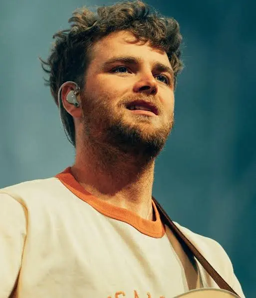 Alex Warren