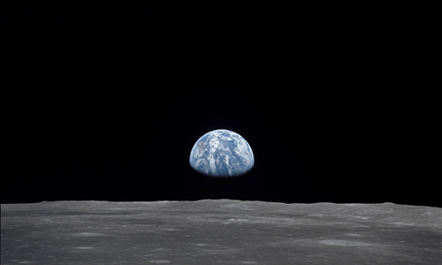 Earthrise Picture