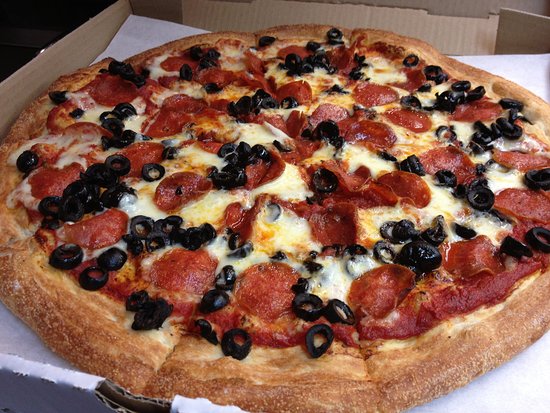 Pepperoni & Black Olive Pizza